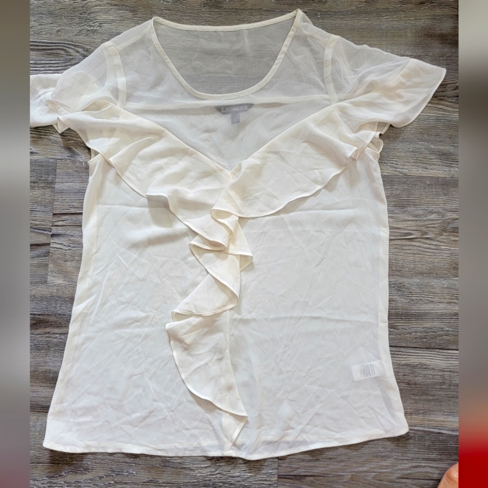 Size SX -TP EMPRESS blouse with lace see true